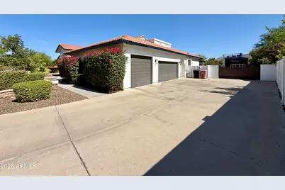 10454 E Corrine Drive, Scottsdale, AZ 85259 - Photo 5