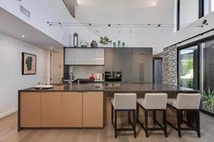 1341 E Pomelo Grove Ln, Phoenix, AZ 85014 - Photo 3