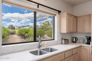 8001 E Carefree Dr, Carefree, AZ 85377 - Photo 15