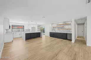 8013 E Hubbell St, Scottsdale, AZ 85257 - Photo 13