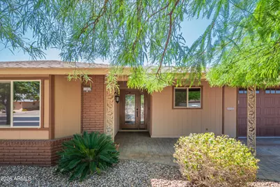 11037 W Meade Drive, Sun City, AZ 85351 - Photo 9