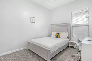 10305 W Deanna Dr, Peoria, AZ 85382 - Photo 17