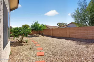 17 E Mayfield Dr, San Tan Valley, AZ 85143 - Photo 29