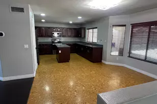 11175 W Ashley Chantil Dr, Surprise, AZ 85378 - Photo 9