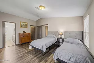 7300 N 51st Ave, Glendale, AZ 85301 - Photo 17