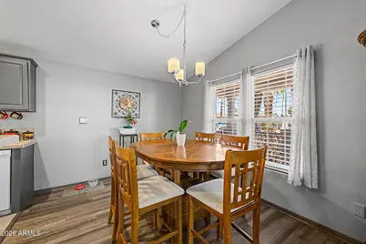 7300 N 51st Avenue #C49, Glendale, AZ 85301 - Photo 9