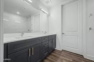 3131 N Central Ave, Phoenix, AZ 85012 - Photo 23