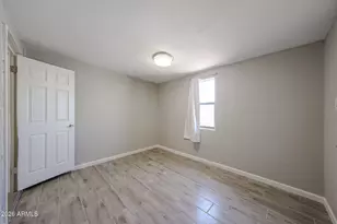 4610 N 48th Dr, Phoenix, AZ 85031 - Photo 21
