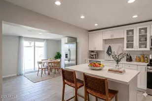 4610 N 48th Dr, Phoenix, AZ 85031 - Photo 9