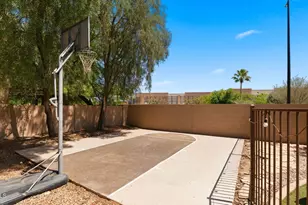 219 W Ensueno St, Gilbert, AZ 85233 - Photo 51