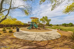 17543 W Buckhorn Trl, Surprise, AZ 85387 - Photo 75