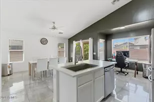 806 S 113th Ave, Avondale, AZ 85323 - Photo 11