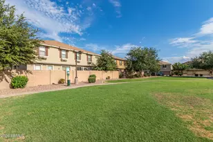 1265 S Aaron Dr, Mesa, AZ 85209 - Photo 33