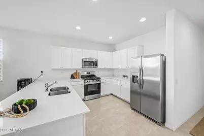 4706 S 127th Drive, Avondale, AZ 85323 - Photo 5