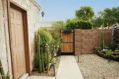 600 S Dobson Road S #162, Mesa, AZ 85202 - Photo 3