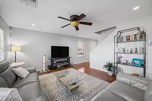 1070 E Lowell Ct, Gilbert, AZ 85295 - Photo 3