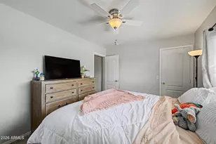 1070 E Lowell Ct, Gilbert, AZ 85295 - Photo 17