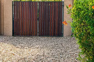 24092 N 165th Ln, Surprise, AZ 85387 - Photo 17