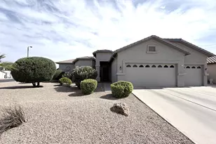 3658 E Peach Tree Dr, Chandler, AZ 85249 - Photo 1