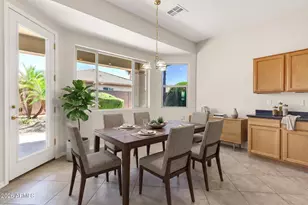 3658 E Peach Tree Dr, Chandler, AZ 85249 - Photo 3