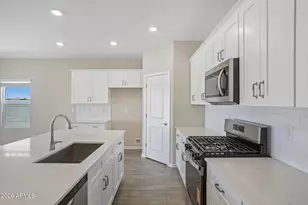 36846 W Nina St, Maricopa, AZ 85138 - Photo 11