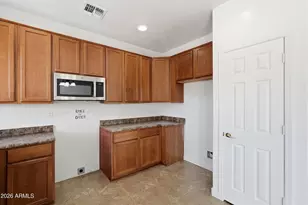 7425 W Crown King Rd, Phoenix, AZ 85043 - Photo 15
