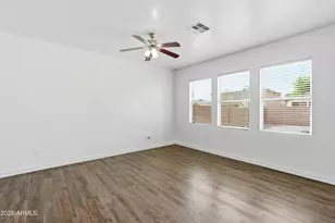 7425 W Crown King Rd, Phoenix, AZ 85043 - Photo 11