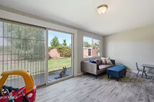 2056 W Marlette Ave, Phoenix, AZ 85015 - Photo 17