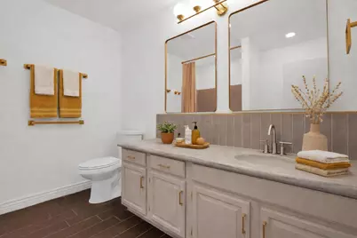 3655 N 5th Avenue #Unit 212, Phoenix, AZ 85013 - Photo 11