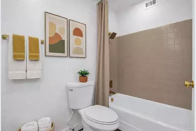 3655 N 5th Avenue #Unit 212, Phoenix, AZ 85013 - Photo 9