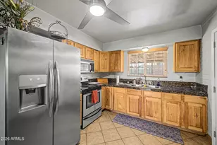 221 W Winston Dr, Phoenix, AZ 85041 - Photo 7