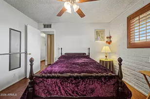 221 W Winston Dr, Phoenix, AZ 85041 - Photo 13