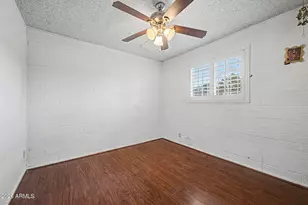 221 W Winston Dr, Phoenix, AZ 85041 - Photo 15