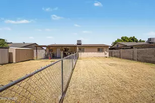 221 W Winston Dr, Phoenix, AZ 85041 - Photo 23