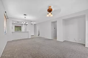 41013 N Trailhead Way, Phoenix, AZ 85086 - Photo 15
