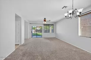 41013 N Trailhead Way, Phoenix, AZ 85086 - Photo 13