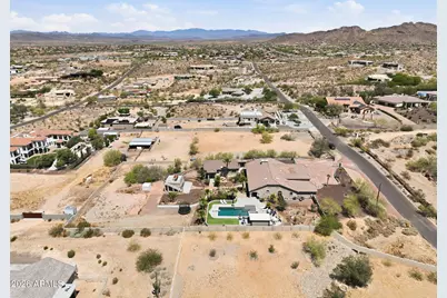 25806 N 92nd Avenue #1, Peoria, AZ 85383 - Photo 3
