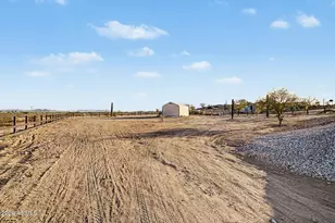 15606 S Tuthill Road S, Buckeye, AZ 85326 - Photo 3