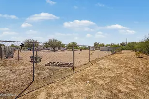 2576 W Tepee St, Apache Junction, AZ 85120 - Photo 29