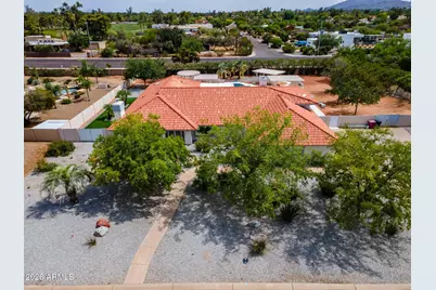 7811 E Charter Oak Road, Scottsdale, AZ 85260 - Photo 21