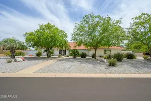 7811 E Charter Oak Rd, Scottsdale, AZ 85260 - Photo 15