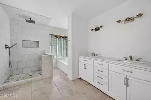 7811 E Charter Oak Rd, Scottsdale, AZ 85260 - Photo 45