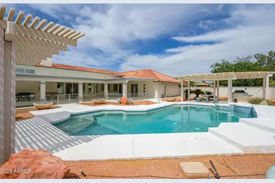 7811 E Charter Oak Road, Scottsdale, AZ 85260 - Photo 5
