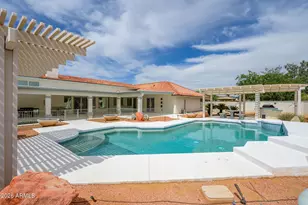 7811 E Charter Oak Rd, Scottsdale, AZ 85260 - Photo 5