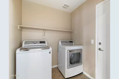 2726 W Chanute Pass, Phoenix, AZ 85041 - Photo 17