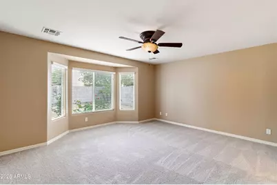 2726 W Chanute Pass, Phoenix, AZ 85041 - Photo 9
