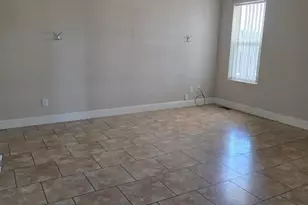 228 S 72nd Cir, Mesa, AZ 85208 - Photo 7
