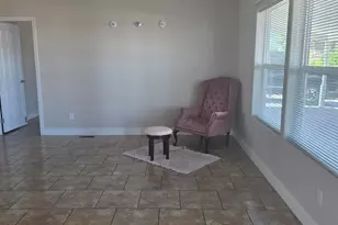 228 S 72nd Cir, Mesa, AZ 85208 - Photo 5