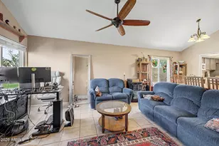 5221 E Saguaro Cir, Phoenix, AZ 85044 - Photo 7