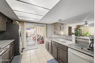 5221 E Saguaro Cir, Phoenix, AZ 85044 - Photo 13